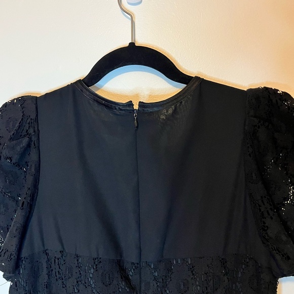 Black Lace Dress size 6 - Picture 3 of 7